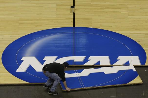 388422_358595560924870_652497089_n