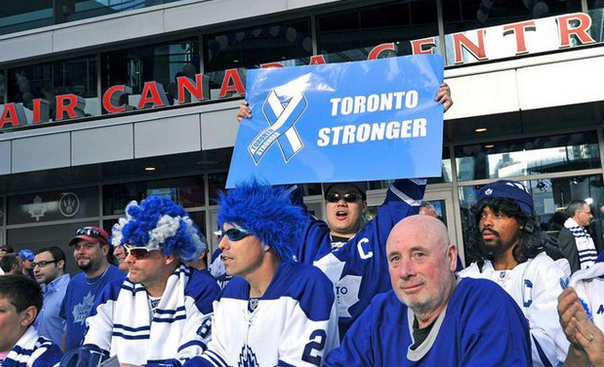 Tasteless_Toronto_Fan_Sign