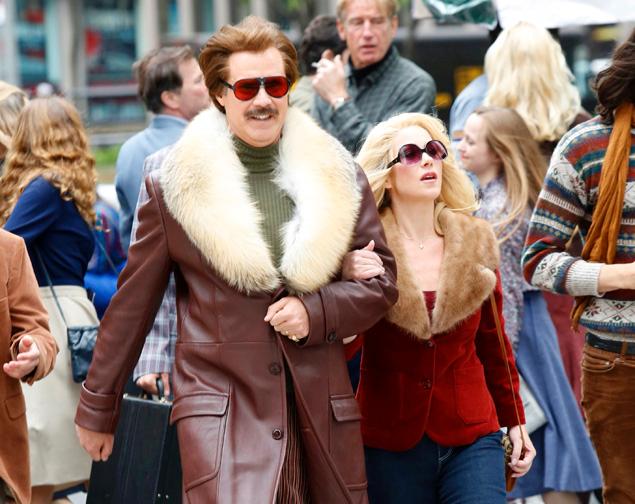 Will Ferrell and Christina Applegate on set of Anchorman 2 (via DOUG MESZLER / SPLASH NEWS)